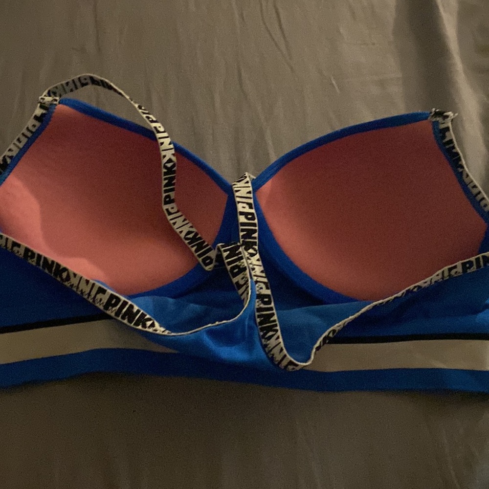 EXCELLENT CONDITION - Picture 3 of 4